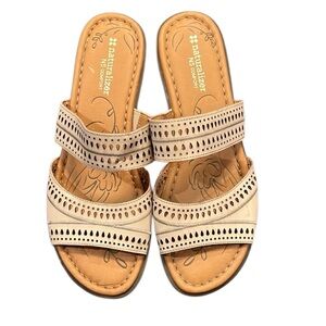 New Naturalizer Jenaya Leather Sandals Mules N5 Comfort Tan/Beige Cutouts 10W